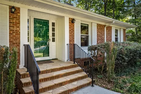 204 Thomas St, Clemson, SC 29631 photo 2