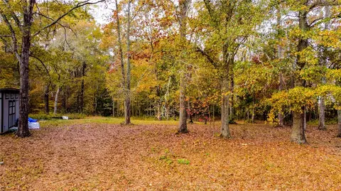 211 Stevenson Rd, Starr, SC 29684 photo 2
