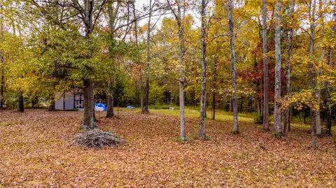 211 Stevenson Rd, Starr, SC 29684