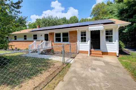 209 Ginger Ln, Easley, SC 29642 photo 3