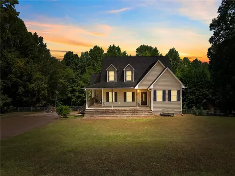 125 Kennelworth Way, Easley, SC 29640