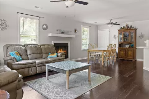 212 Hazel Dr, Easley, SC 29640 photo 6