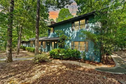 145 Friendship Dr, Hartwell, GA 30643
