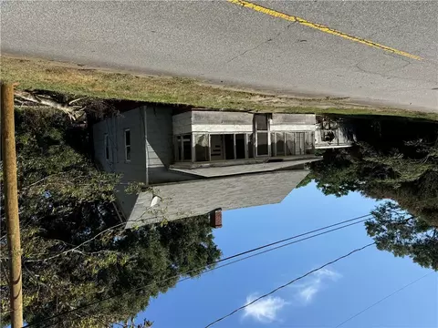 301 Railroad St, Pickens, SC 29671