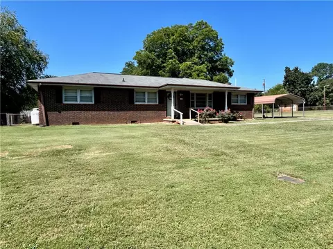 114 Knowlandale Dr, Starr, SC 29684 photo 22