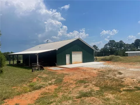 397 Springbrook Rd, Walhalla, SC 29691