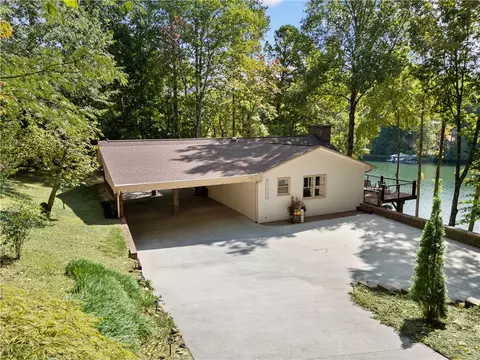 312 Hillandale Rd, Seneca, SC 29672