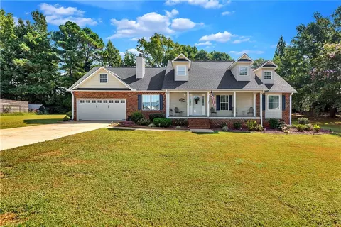 103 Cheri Cir, Pelzer, SC 29669