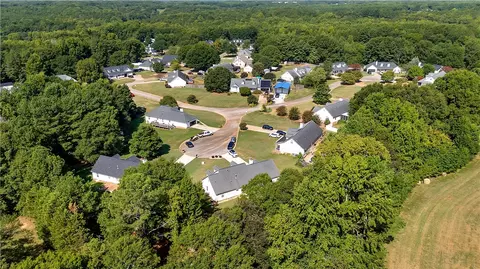 103 Cheri Cir, Pelzer, SC 29669 photo 25