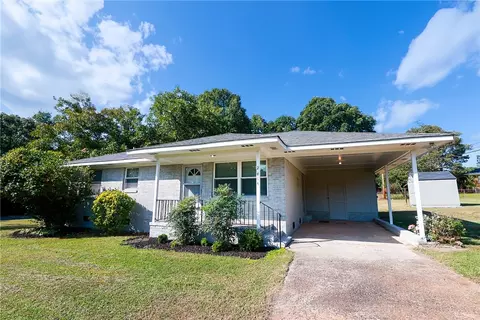 2804 Chestnut Dr, Anderson, SC 29624