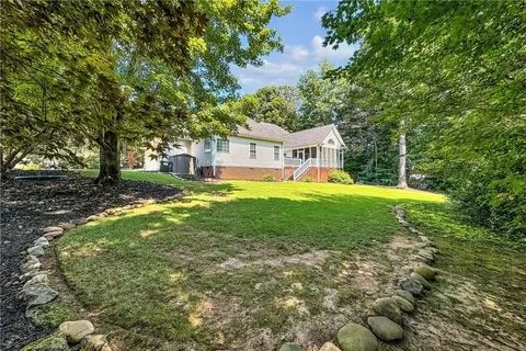 146 Upper Lake Dr, Easley, SC 29640 photo 33