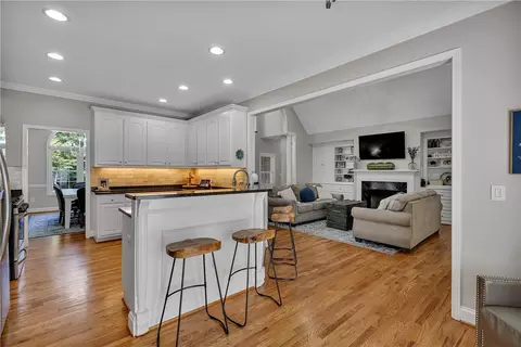 146 Upper Lake Dr, Easley, SC 29640 photo 7