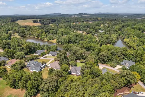 146 Upper Lake Dr, Easley, SC 29640 photo 37