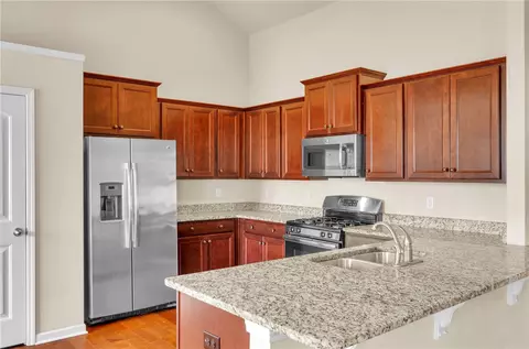 310 Reading Ct, Easley, SC 29642 photo 9