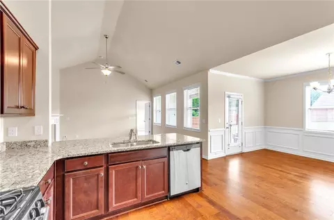 310 Reading Ct, Easley, SC 29642 photo 22