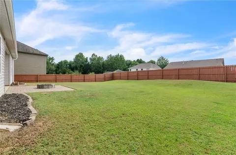 310 Reading Ct, Easley, SC 29642 photo 4