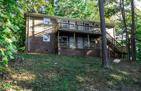 408 Old Central Rd, Clemson, SC 29631