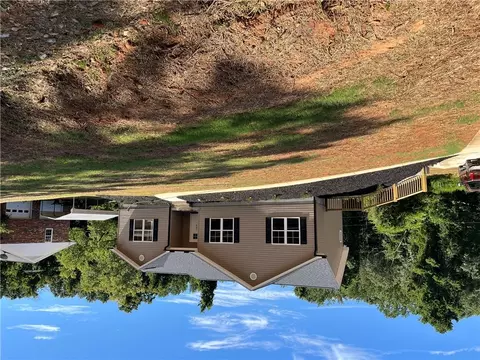 100 Dogwood Dr, Belton, SC 29627