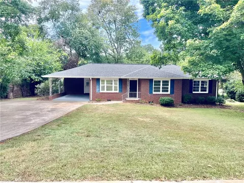 203 Warwick St, Anderson, SC 29621
