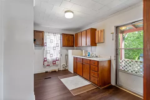 Entry Way - 929 E Main St, Seneca, SC 29678 photo 1 of 1