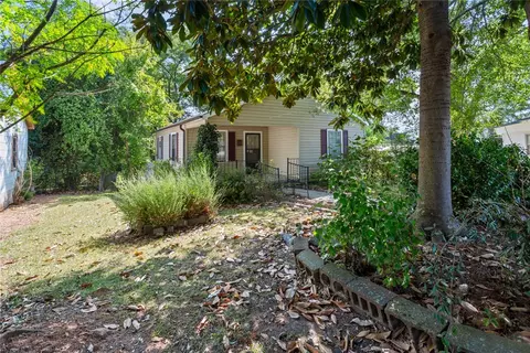 Exterior - 929 E Main St, Seneca, SC 29678 photo 4 of 8