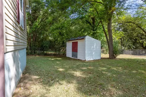 Exterior - 929 E Main St, Seneca, SC 29678 photo 3 of 8