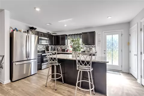 Kitchen - 155 Queens Mill Ct, Pendleton, SC 29670 photo 1 of 3