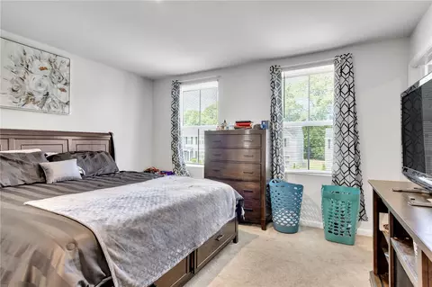 Bedroom - 155 Queens Mill Ct, Pendleton, SC 29670 photo 2 of 5