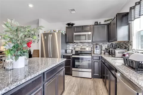 Kitchen - 155 Queens Mill Ct, Pendleton, SC 29670 photo 3 of 3