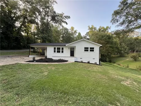 1620 Preston Dr, Anderson, SC 29621