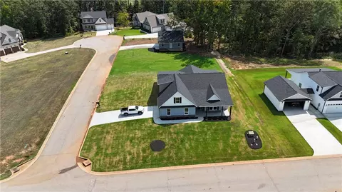 100 Pawleys Ct, Anderson, SC 29625