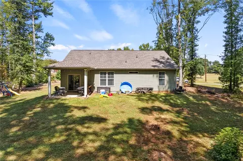 1008 Saluda Dr, Williamston, SC 29697 photo 33