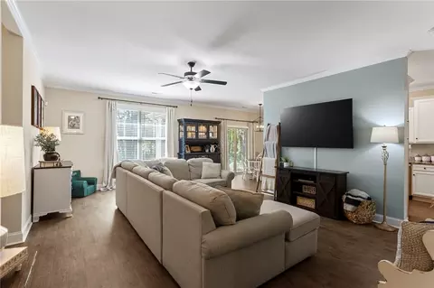 1008 Saluda Dr, Williamston, SC 29697 photo 7