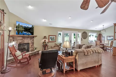 1545 Hefner Rd, Walhalla, SC 29691 photo 13
