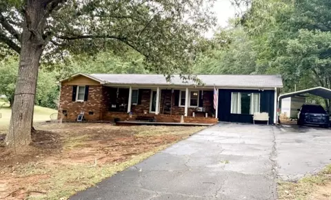 201 Larkwood Rd, Liberty, SC 29657