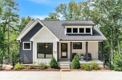 235 Dogwood Rd, Townville, SC 29689