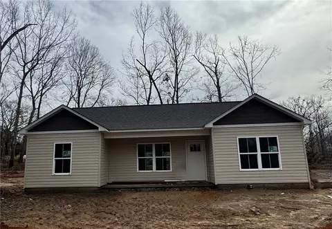 302 Marcy Jo Dr, Honea Path, SC 29654