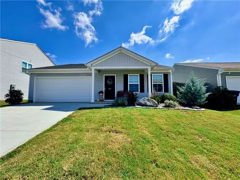 420 Reflection Dr, Anderson, SC 29625 photo 1