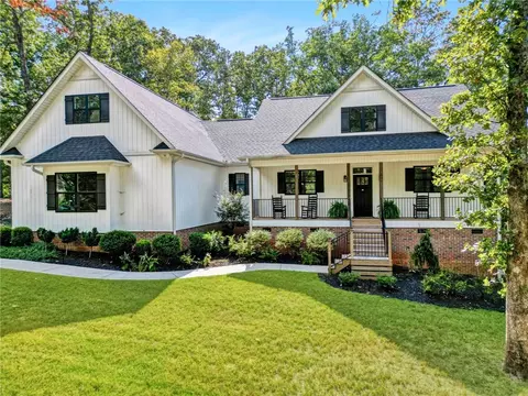 305 Oak Bend Mnr, Central, SC 29630 photo 3