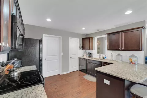 2506 Linmar Cir, Anderson, SC 29621 photo 11