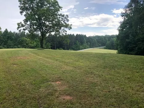 529 Crowe Mountain Rd, Walhalla, SC 29691