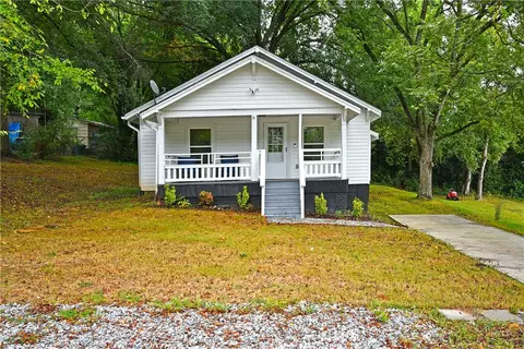 504 Carolina Dr, Liberty, SC 29657