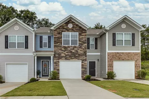 421 Sea Grit Ct, Greer, SC 29650