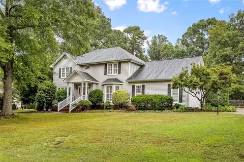 300 Holly Ridge Dr, Anderson, SC 29621