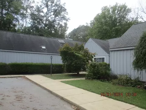 151 Woodridge Rd #202, Greenwood, SC 29649