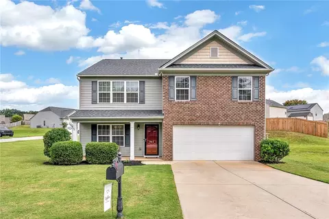 961 Slow Creek Ct, Boiling Springs, SC 29316