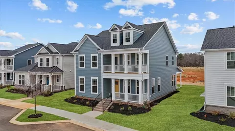 139 Founders Blvd, Central, SC 29630 photo 2