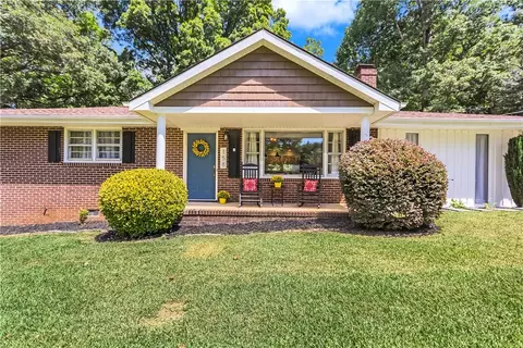 158 Oak Hill Dr, Piedmont, SC 29673