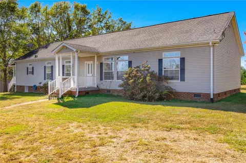 151 Cool Valley Rd, Marietta, SC 29661