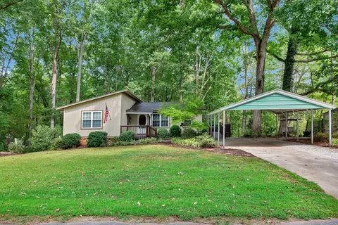 217 Scenic Heights Rd, West Union, SC 29696
